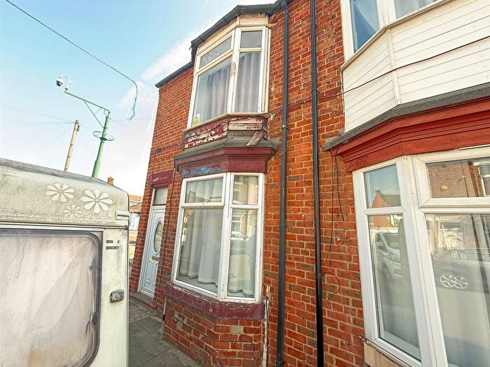 2 Bedroom End Of Terrace House For Sale In King Street, Middlesbrough, TS6