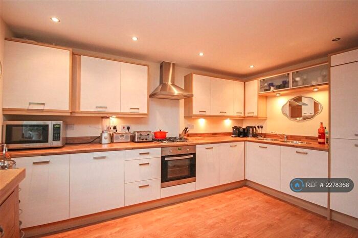 6 Bedroom Terraced House To Rent In Wood Mead, Bristol, BS16