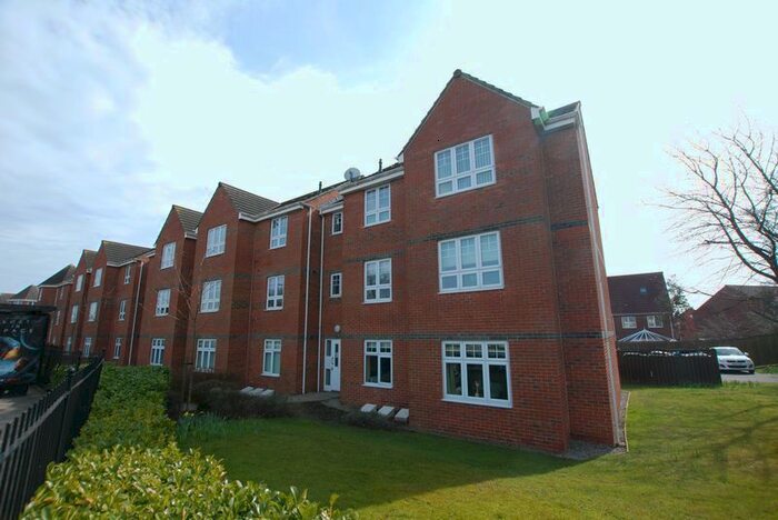 2 Bedroom Flat To Rent In Kenton Lane, Kenton, Newcastle Upon Tyne, NE3