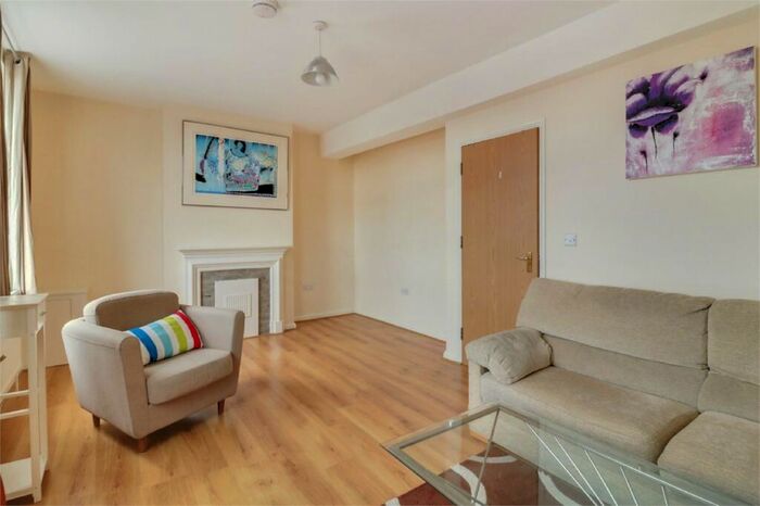 2 Bedroom Flat To Rent In Bridge Road, Wembley, HA9