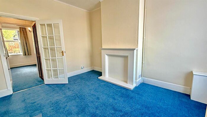 2 Bedroom Terraced House For Sale In Church Road, Northfield, Birmingham, B31