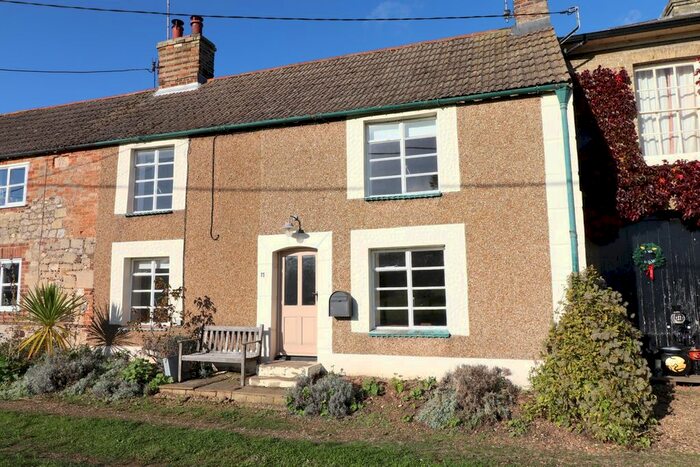 4 Bedroom Terraced House To Rent In The Green, Shouldham PE33