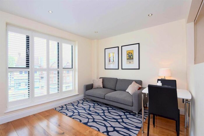 1 Bedroom Flat To Rent In High Road, London, NW10