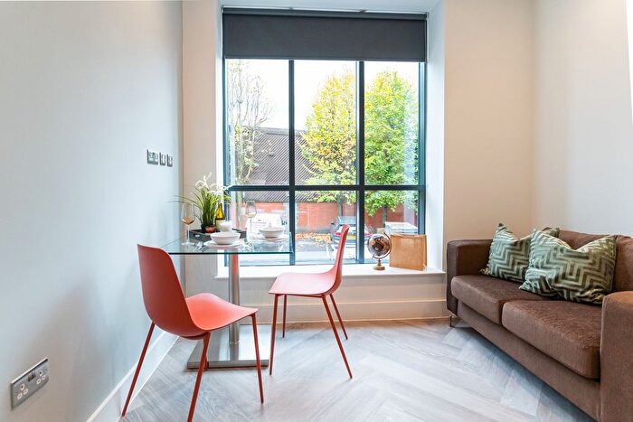 1 Bedroom Flat To Rent In Missouri Avenue, Manchester, M50