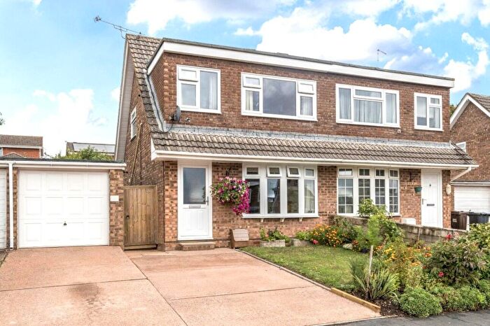 3 Bedroom Semi-Detached House For Sale In Bockland Close, Cullompton, Devon, EX15