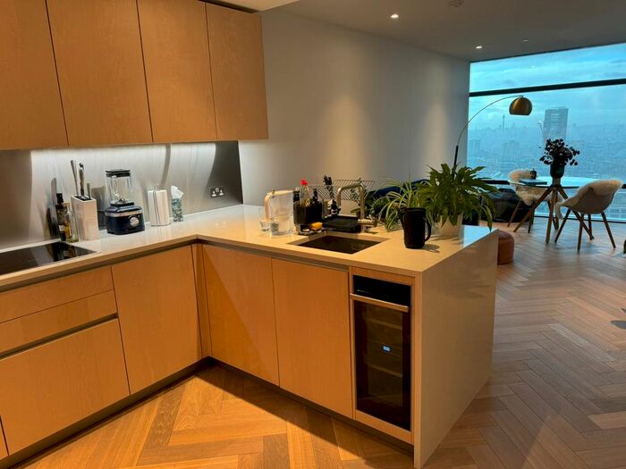 1 Bedroom Flat To Rent In Principal Tower, Worship Street, London, EC2A