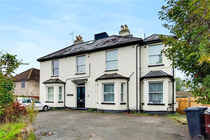1 Bedroom Apartment For Sale In Invermene House, Epsom Road, Epsom, Surrey, KT17