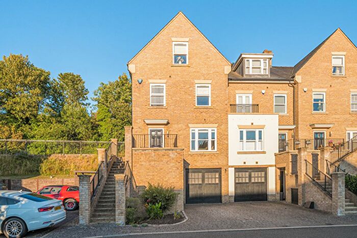 5 Bedroom Detached House For Sale In Royal Quay, Uxbridge, UB9