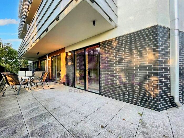 1 Bedroom Flat To Rent In Pearmaine House, Apple Grove, Harrow, HA2