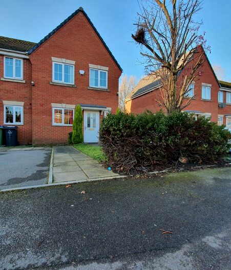 3 Bedroom Semi-Detached House To Rent In Meyrick Road, West Bromwich, West Midlands, B70
