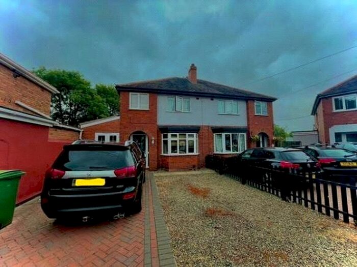 Semi-Detached House To Rent In Broadway, Ketley, Telford, TF1