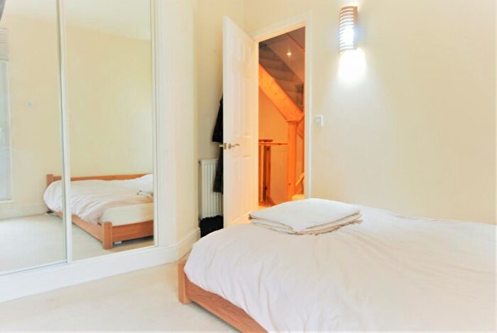 4 Bedroom Terraced House To Rent In Five Oaks Mews Bromley, BR1