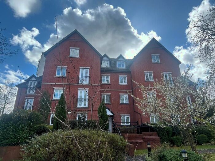 2 Bedroom Flat To Rent In Abbey Road, Harborne, Birmingham, West Midlands, B17