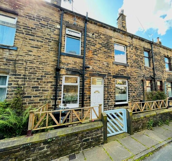 2 Bedroom Property To Rent In Aspinall Street, Mytholmroyd, Hebden Bridge, HX7