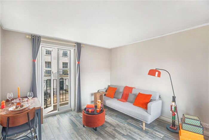 Studio To Rent In Gloucester Place, London, NW1