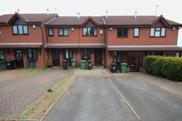 2 Bedroom House To Rent In Commonside, Brierley Hill, DY5