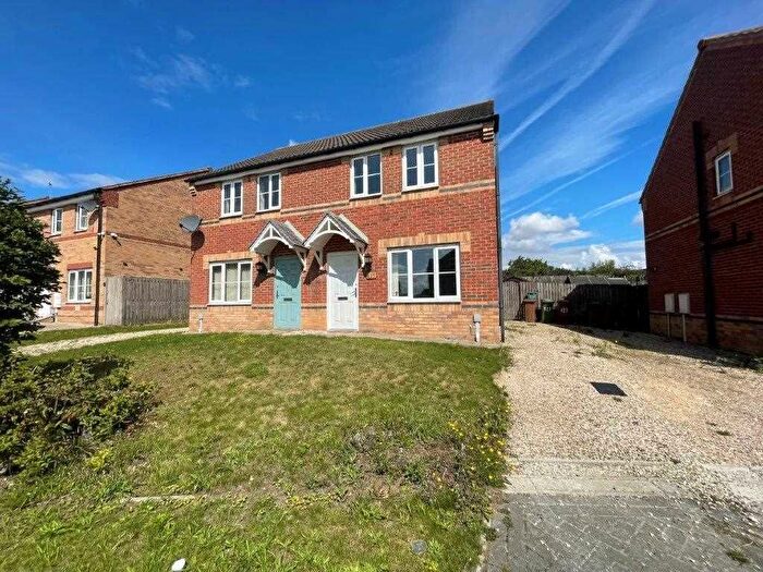 3 Bedroom Semi-Detached House To Rent In Connaught Road, Scunthorpe, DN15