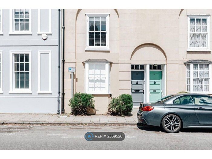 4 Bedroom Terraced House To Rent In New Street, Henley-On-Thames, RG9