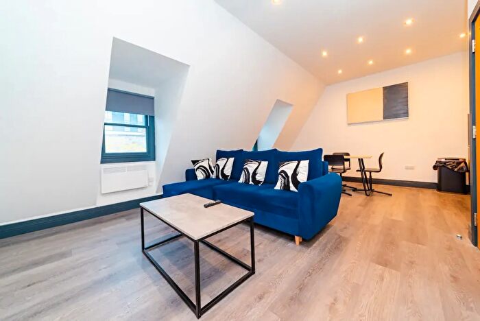 2 Bedroom Flat To Rent In Ship Street, Brighton, BN1