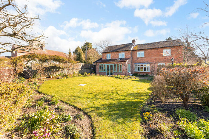 3 Bedroom Detached House For Sale In Bredons Norton, Tewkesbury, GL20