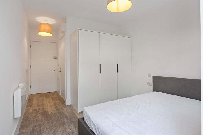 Studio To Rent In Langley Park Road, Sutton, SM2