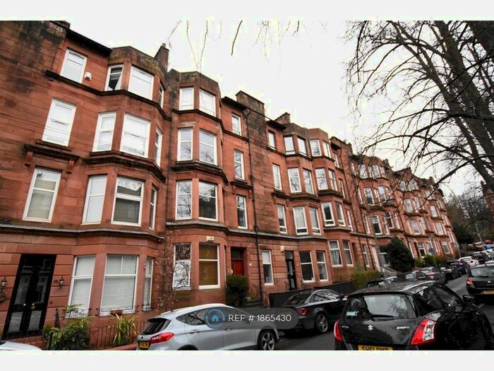 2 Bedroom Flat To Rent In Edgemont Street, Glasgow, G41