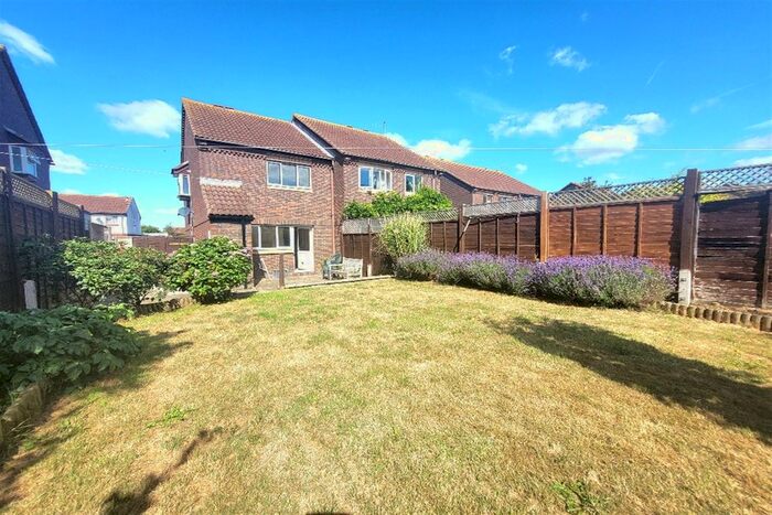 2 Bedroom Semi-Detached House To Rent In Moraunt Drive, Middleton On Sea, Bognor Regis, PO22