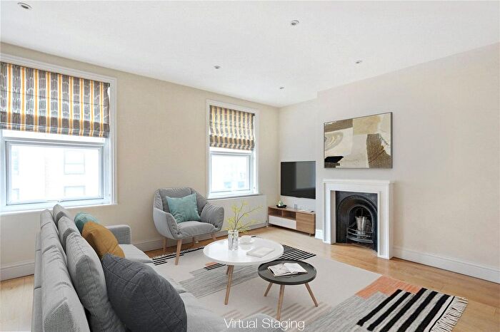 3 Bedroom Flat For Sale In Tooting High Street, London, SW17
