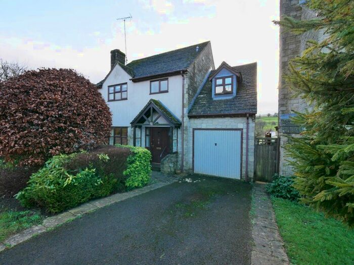 4 Bedroom Detached House To Rent In Crail View, Northleach, GL54