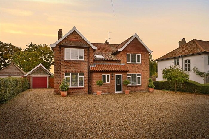 4 Bedroom Detached House For Sale In High Green, Brooke, Norwich, Norfolk, NR15