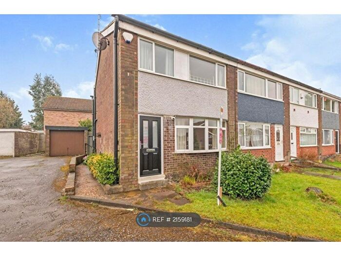 3 Bedroom End Of Terrace House To Rent In Primley Park Drive, Leeds, LS17