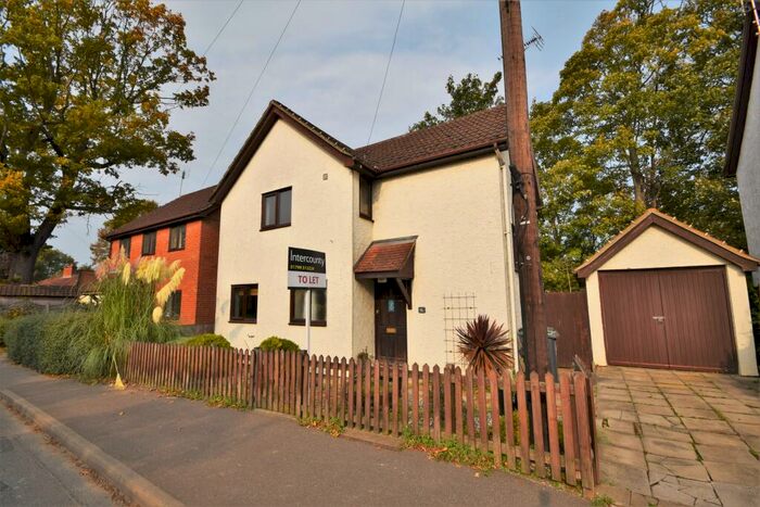 3 Bedroom Detached House To Rent In Radwinter Road, Saffron Walden, Essex, CB11