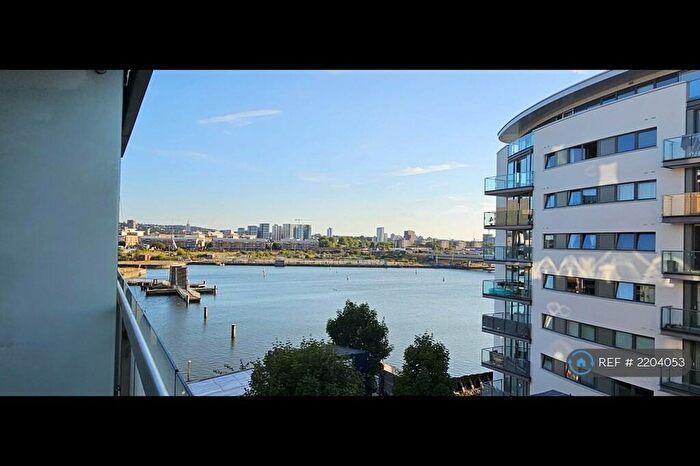 2 Bedroom Flat To Rent In Latitude Court, London, E16