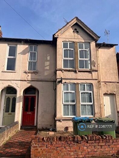 Studio To Rent In Wendover Road, Aylesbury, HP21