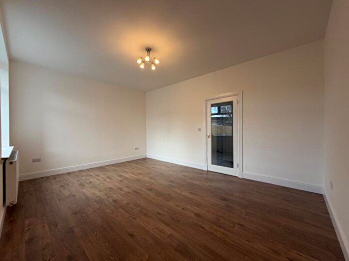 1 Bedroom Apartment To Rent In Carfin Street, Motherwell, North Lanarkshire, ML1