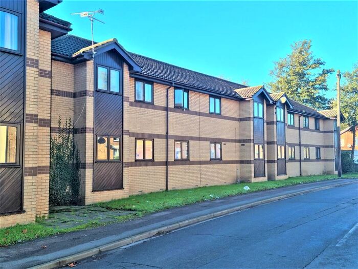 1 Bedroom Flat To Rent In Gordon Court, Wisbech, Cambs, PE13