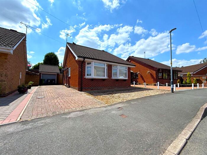 2 Bedroom Detached Bungalow For Sale In Alice Close, Bedworth, CV12