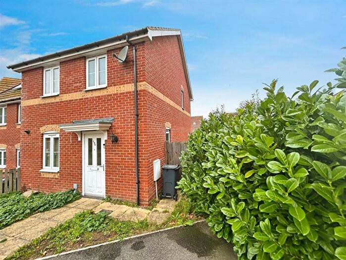 3 Bedroom Detached House For Sale In Talmead Road, Herne Bay, CT6