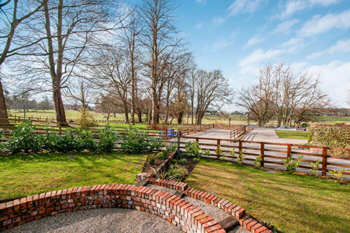 3 Bedroom Barn Conversion For Sale In North End, Bishop Burton, Beverley, East Riding Of Yorkshire, HU17