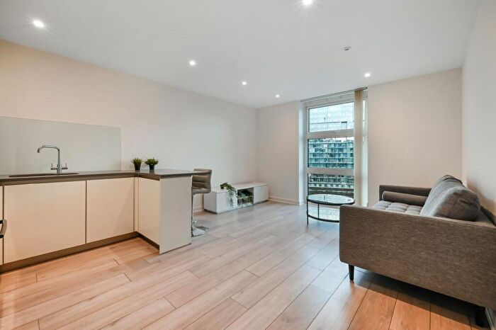 1 Bedroom Flat To Rent In Burnelli Building, Chelsea Bridge Wharf, London, SW11