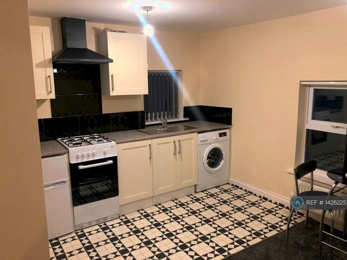 1 Bedroom Flat To Rent In Pershore Road, Birmingham, B5