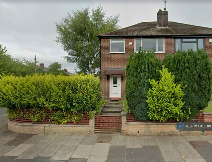 3 Bedroom Semi-Detached House To Rent In Barley Hall Street, Heywood, OL10