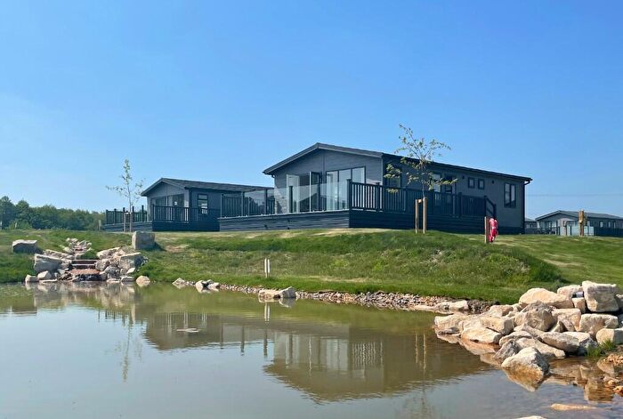 2 Bedroom Lodge For Sale In Green Hill Farm Holiday Village, New Road, SP5