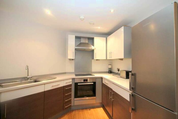 2 Bedroom Flat To Rent In Basilica, City Centre, LS1
