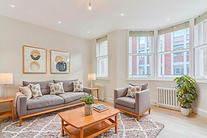 2 Bedroom Flat To Rent In Long Acre, Covent Garden, WC2E