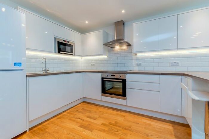 2 Bedroom Maisonette To Rent In Stucley Place, London, NW1