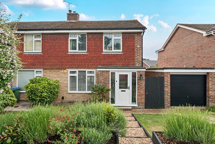 3 Bedroom Semi-Detached House For Sale In Hawthorn Way, Storrington, RH20
