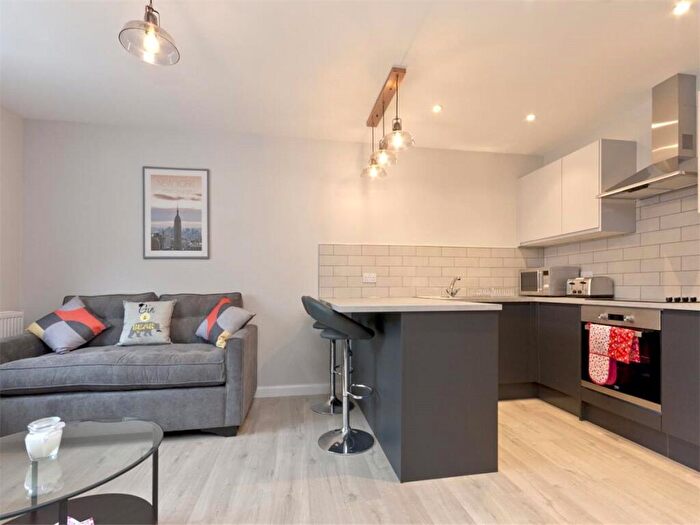 3 Bedroom Flat To Rent In Seaton Walk, City Centre, Aberdeen, AB24