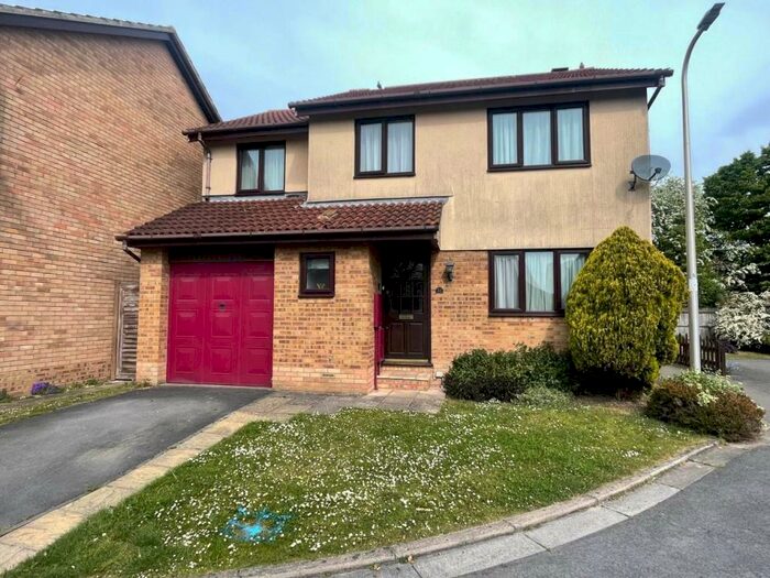 4 Bedroom House To Rent In Rawlins Avenue, North Worle, Weston-super-Mare, BS22