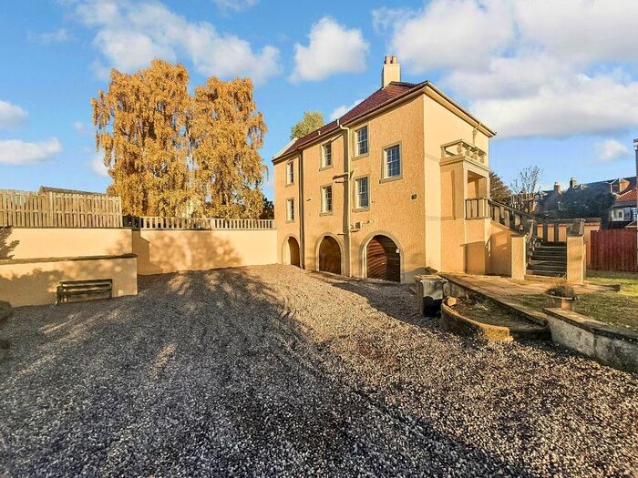 4 Bedroom houses to rent in Leven, Fife